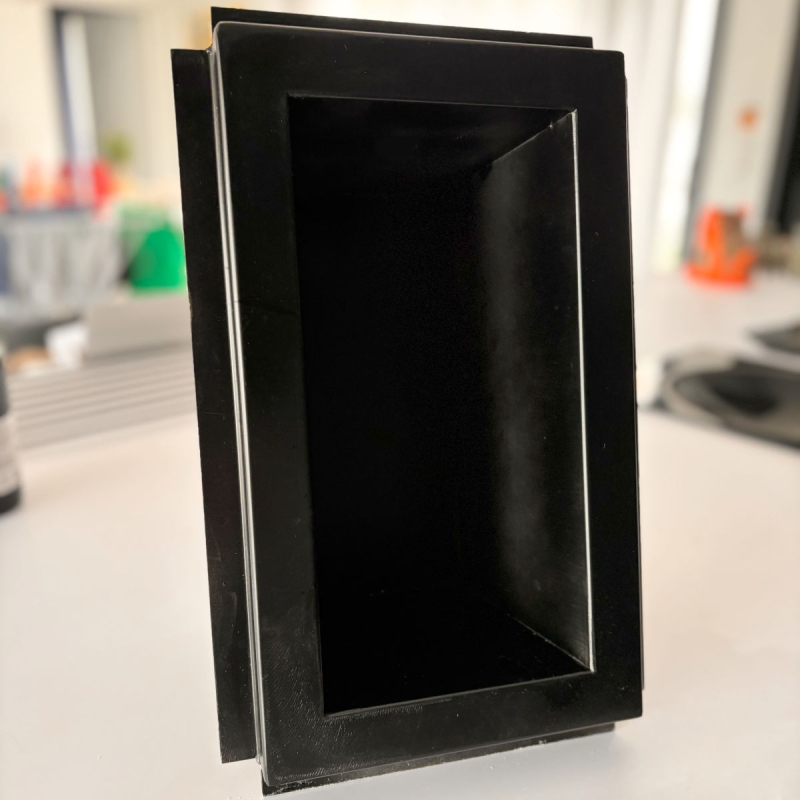 Niche murale métal thermolaqué noire taille S
