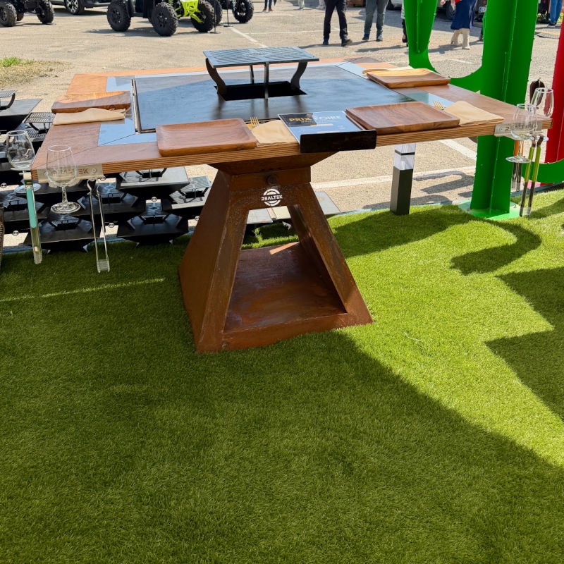 Braséro entier et mange-debout Realtek FR