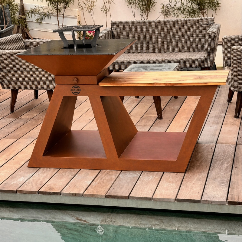 Braséro Barbecue Design avec planche intégrée en Corten REALTEK